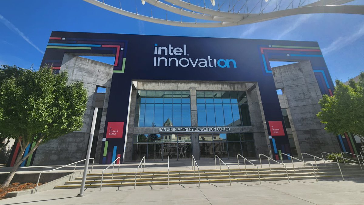 TalinnS11's tweet photo. Almost go time…less than 48 hours until #IntelInnovation!! https://t.co/8oXAMaexKt