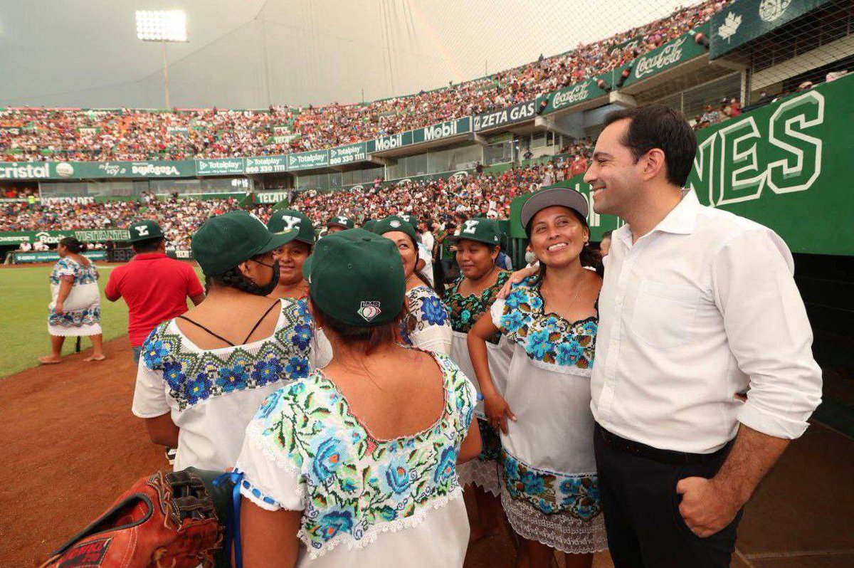 yucatanahora's tweet photo. Las Amazonas de Yaxunah inician aventura rumbo a Arizona en Estados Unidos, con el apoyo del Gobernador Mauricio Vila Dosal 

Conoce mas 👉🏼 https://t.co/gTTTi5SSG3 https://t.co/AiSdl4p4I3