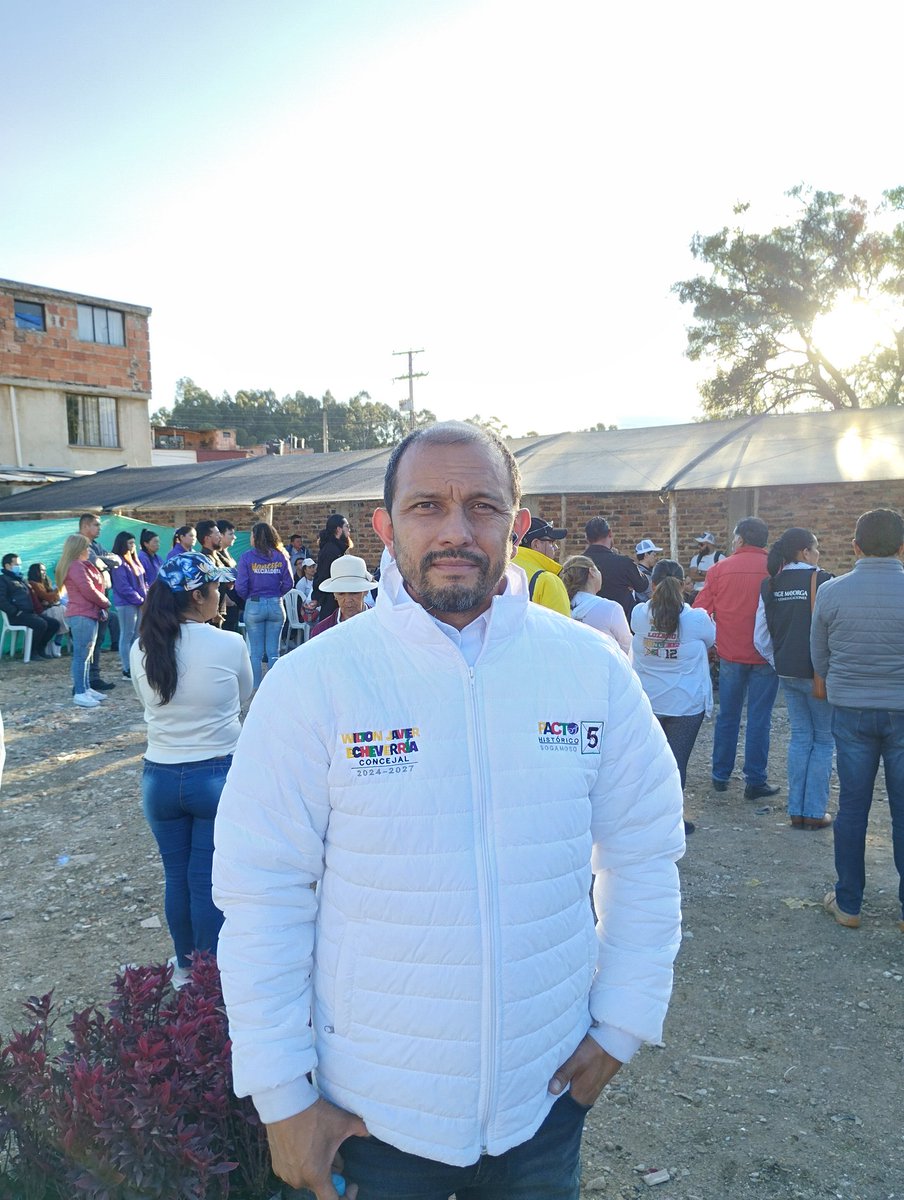 wijarech18's tweet photo. Dónde la comunidad nos invite aya estaremos, Pacto Histórico Sogamoso Concejo #5 Sogamoso 5rrupción choca esos 5 por Sogamoso Liderazgo Y Compromiso Social. https://t.co/Eaq6leIYXl