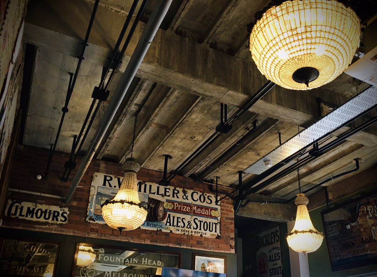 Leemetcalfe's tweet photo. How did I not know that @kirkstallbrew have such a cool bar ? Perfect for post Rando ride beer &amp; pizza yesterday 🚴‍♂️🍕🍺 #restrap #leeds #kirkstall https://t.co/tGXo09v02j