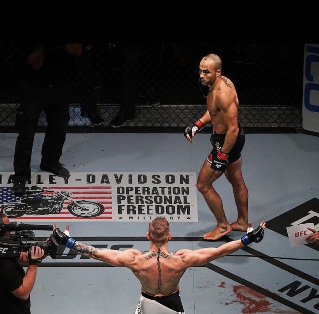 Conor McGregor vs. Eddie Alvarez (2016)
