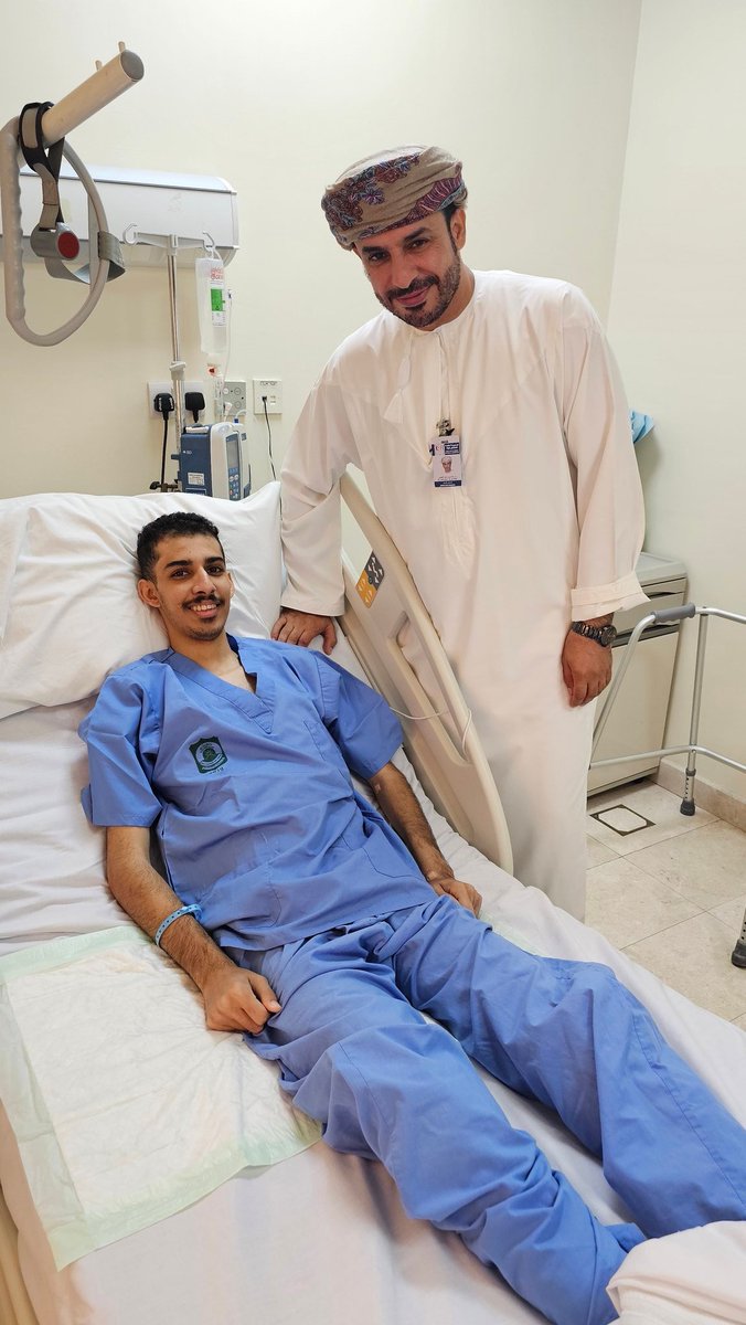 hamed1515moeom1's tweet photo. نفخر بالطبيب العماني وبامانه كوادرنا محل فخر واعتزاز حيث انها تعمل باخلاص وتفاني ومتابعة المرضى حتى خلال اجازاتهم فخالص الشكر والتحايا للفاضل الدكتور/ راشد بن محمد العلوي @RashidAlalawi
على كل ما قدمه لابني الاكثم بن حمد الندابي في إجراء عملية جراحية كبيرة @Khoula_Hospital https://t.co/3o3ZsiTDNE