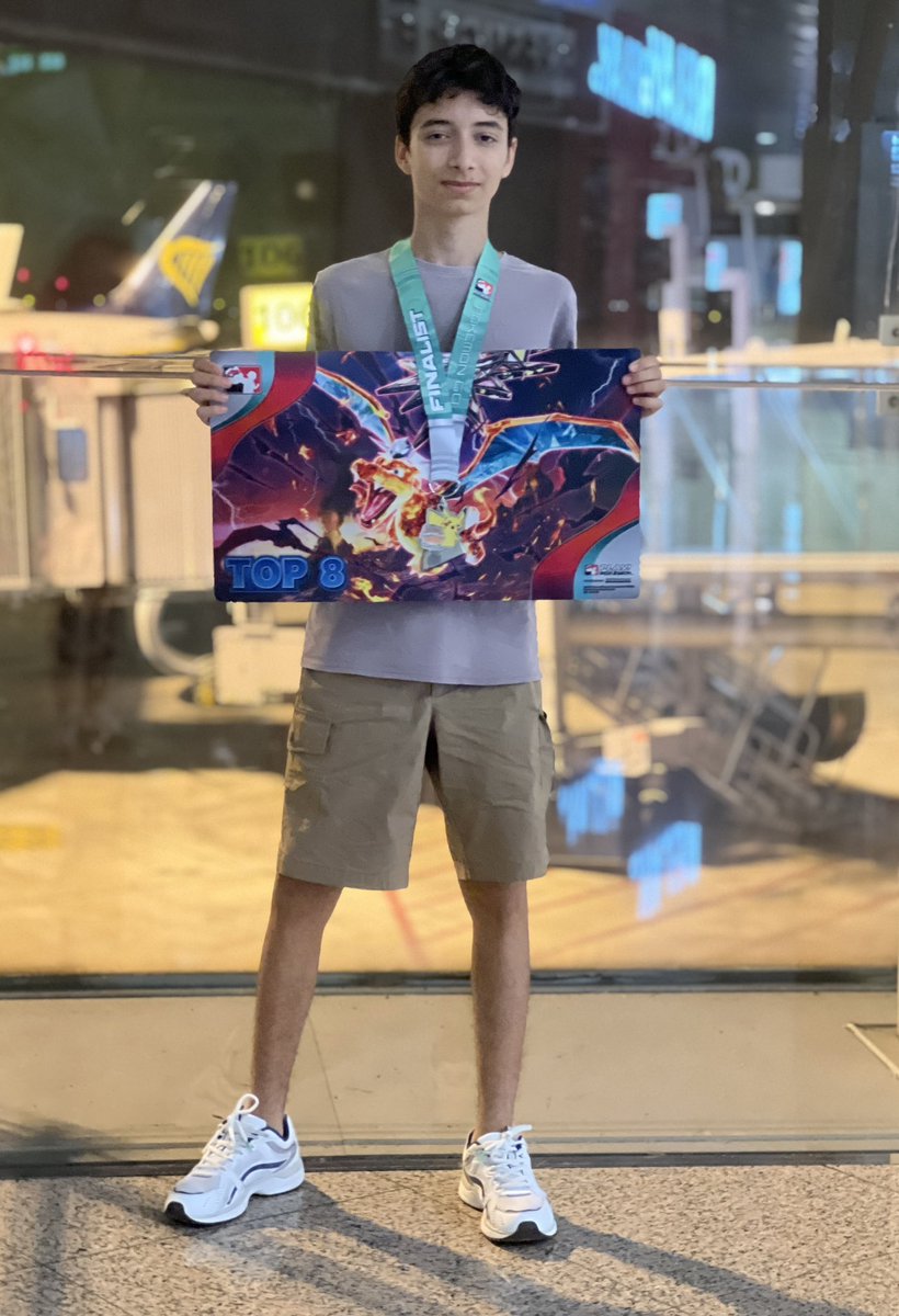 What to say, what a weekend.

It ended with a bittersweet taste, but I still had an incredible time and it was a great experience.

Second tournament (not counting Worlds 2023) and second second place 🙃

(1/6)