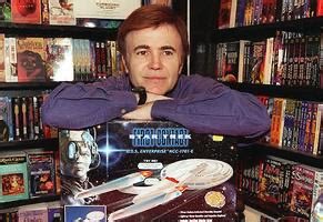 SubcommanderT's tweet photo. @GalaxyConRVA POSTSCRIPT. The other cool thing about Walter of course is that he’s one of us! A genuine genre fan. More than any other cast member I think he understood the slightly obsessive mindset of the Trek fan… https://t.co/VHUryDdDgQ