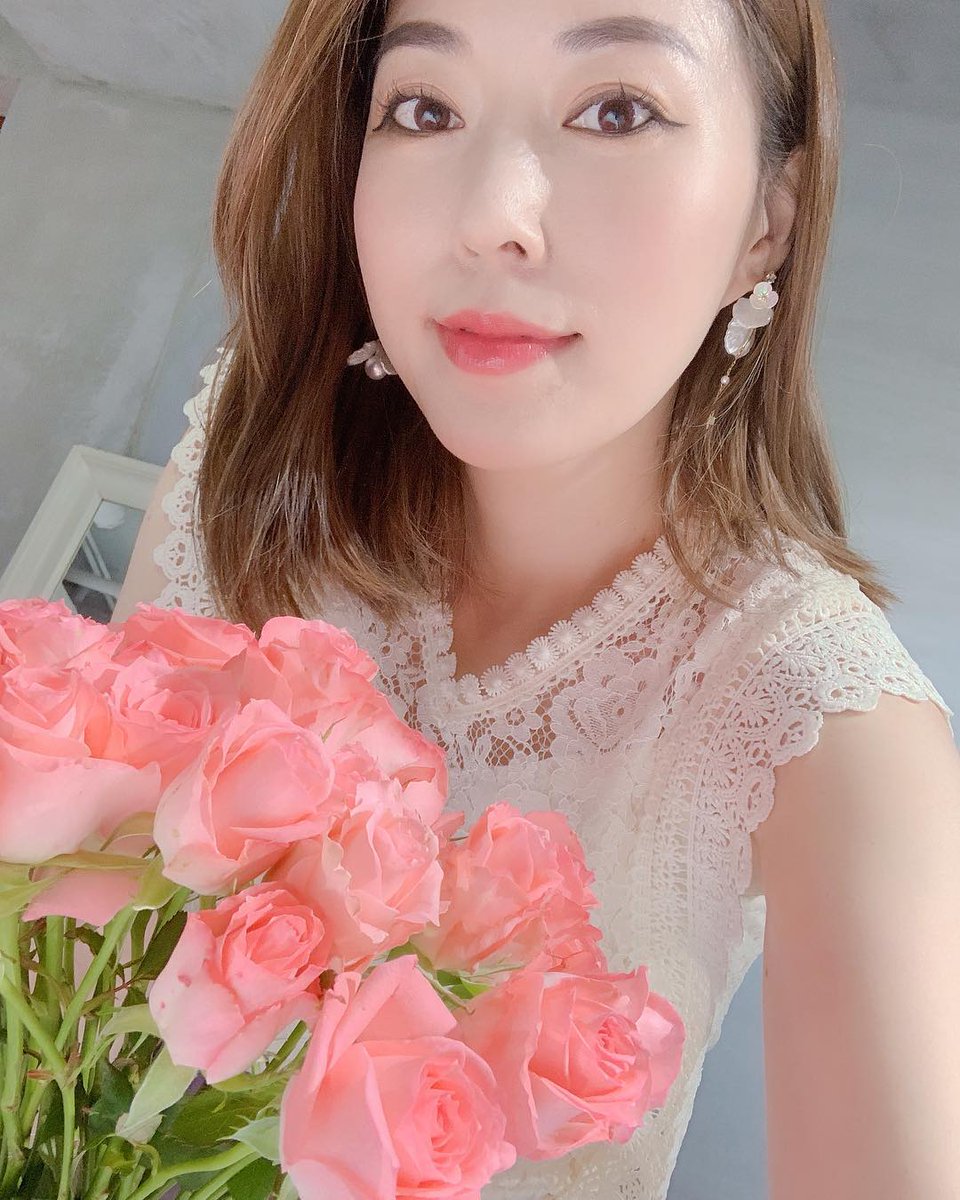 ChenHui79010's tweet photo. Weekends are all about tuning your life back to your favorite channel.

#USA #fitness #sports #yoga #fishing #flower https://t.co/12iP2Xh1bH
