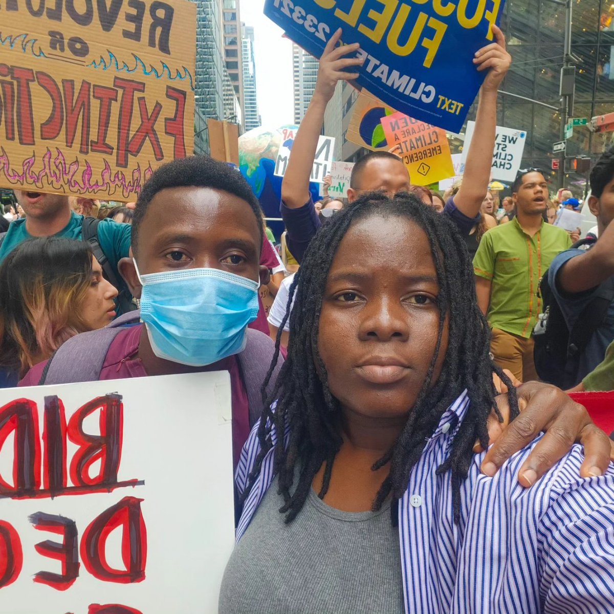 The <a href="/US/">s</a> has one of the largest fossil fuel emissions in the world. Here in New York, I'm joining folks from all around the world to call on the super world power to lead the the fight against climate change.

<a href="/POTUS/">President Donald J. Trump</a>
<a href="/USEmbFreetown/">USEmbassyFreetown</a>