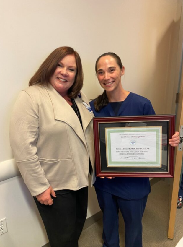 APPennMed's tweet photo. 🏆Advanced Practice Clinical Excellence Award🏆

From Penn Medicine Princeton Medical Center

The winner is: Renee Donnelly, MSN, ANP-BC, AOCNP

Congratulations Renee! https://t.co/twd7IQE6Gd