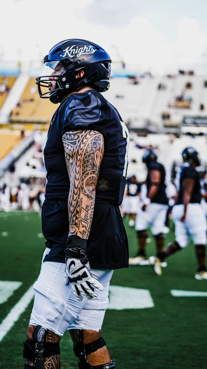 EliteEmpireATH's tweet photo. #UCF OL @lokahi_77 tat work goes craaaazy! 🤯 🎨 #SickInk https://t.co/nQf5pR0Sv1