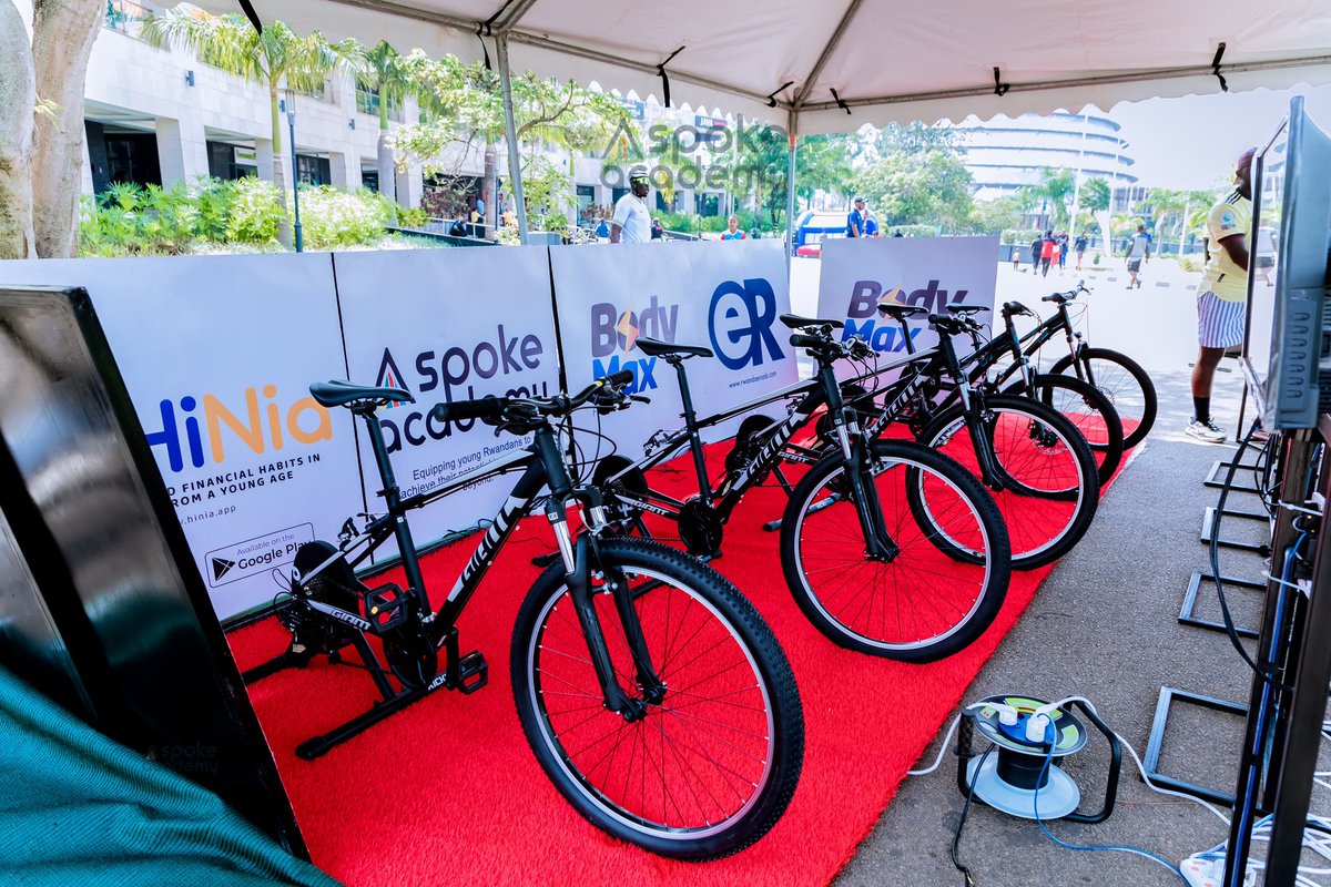 rwanda_eroads's tweet photo. Today’s #carfreeday by @CityofKigali was the official launch of cycling e-race for Kids program by @spokeacademy 

For more photos: https://t.co/wMrSZ70Frq https://t.co/TvDQD7IEib