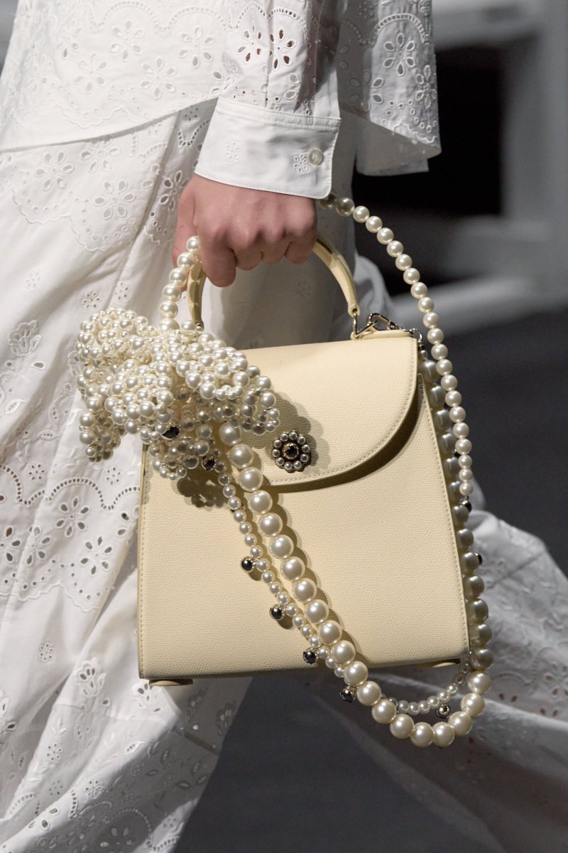 thesoftestaura's tweet photo. simone rocha ss24 bags https://t.co/gHon6A1qPK