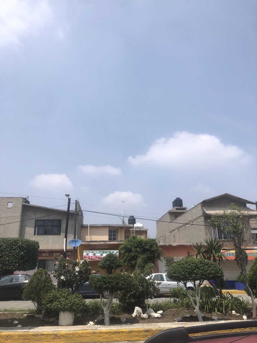 33trr2's tweet photo. Chimalhuacán, san agustin, 11 am, en la foto solo llego a percibir Ci https://t.co/Q2bu2ifQsp