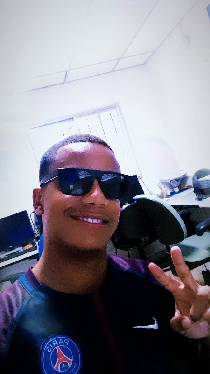 RyanLucaas13's tweet photo. 2 fotinhas 😇🥵🥳❤️ https://t.co/4tkMGTM3mV