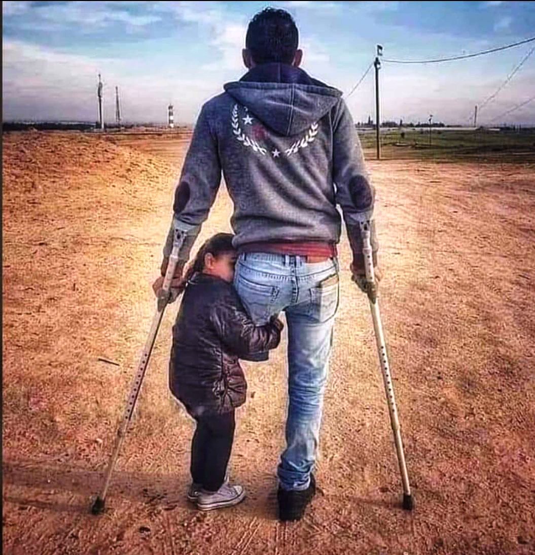 serefoguz's tweet photo. Eksik olan ne varsa; sevgi tamamlar...
@serefoguz 
#sevgi #baba #KIZ https://t.co/yMeQX5SJd1