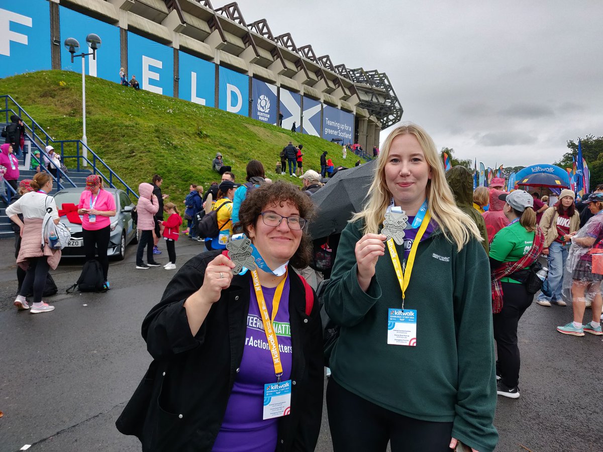 _flippanta's tweet photo. We did @thekiltwalk!  15 miles, 6 hours, and I only have one blister 🥳

I got the best cheerleading sign ever and we've raised over a grand for @ProjectScotland and @volunteer_scot - wowza! https://t.co/OL8sUGdXCe