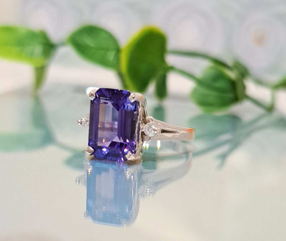 Thanks for the kind words! ★★★★★ 'Beautiful ring and great customer service!!!'  etsy.me/3rqB23s #etsy #tanzanite #blue #gold #unisexadults #prong #emerald #tanzanitering #emeraldcuttanzanite #tanzanitegoldring