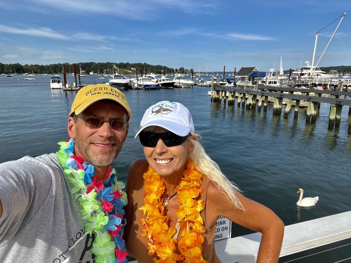 Time for #ParrotBeach ⁦<a href="/Parrotbeach1/">Parrotbeach</a>⁩ #cooperBluff #Oysterbay #JimmyBuffet