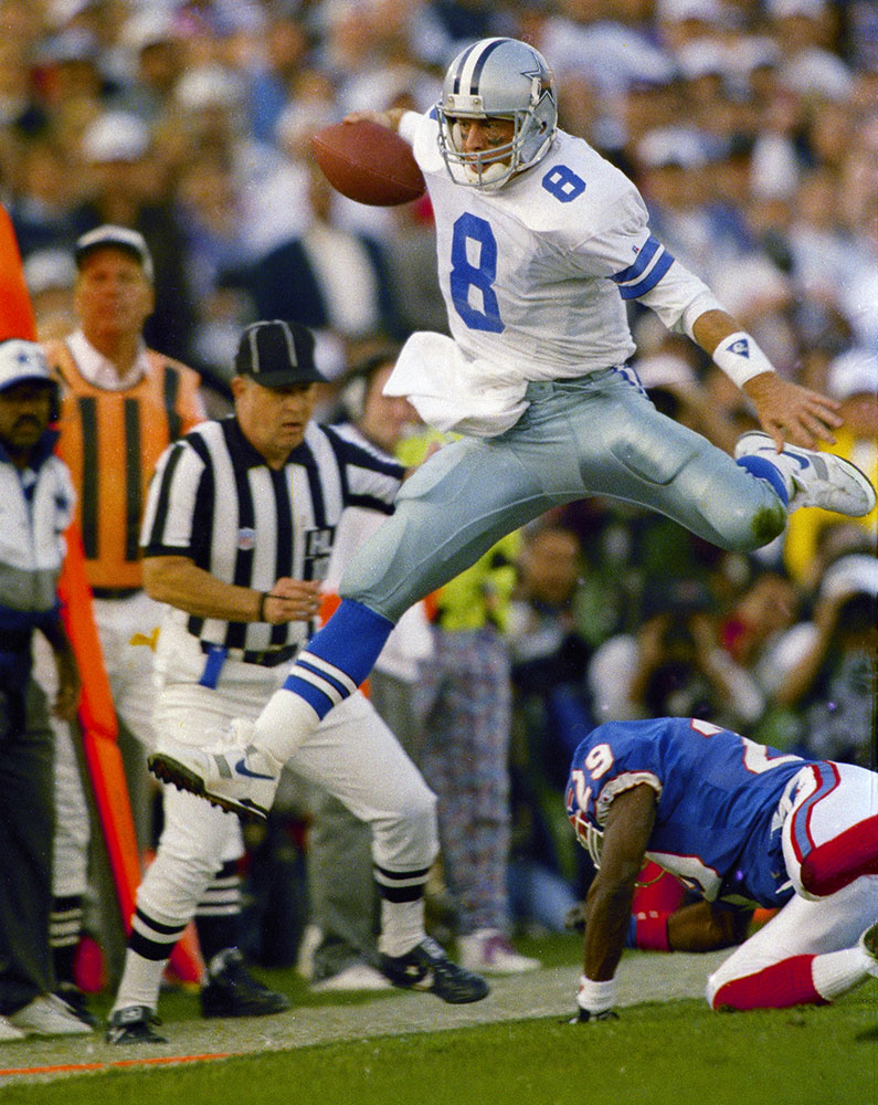 For those who want to #turnDakloose" - #Cowboys don't need Dan Marino. They need Troy Aikman. It's about the W, not the individual stats and Prescott is "all-in" on the team focus. TD passes, # catches are all meaningless. #W/L baby #DalVsNYJ