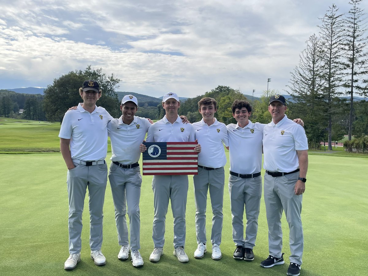 GustieGolf's tweet photo. Men finished 3rd out of 22 at the prestigious Williams invitational hosted at Taconic CC. Gusties were led by Jack Reinardy as he captures his first collegiate win posting -1. Chris Gutuza had his highest finish, tying the tournament low score of 68 today and finishing in 3rd. https://t.co/wswM1n9AKg