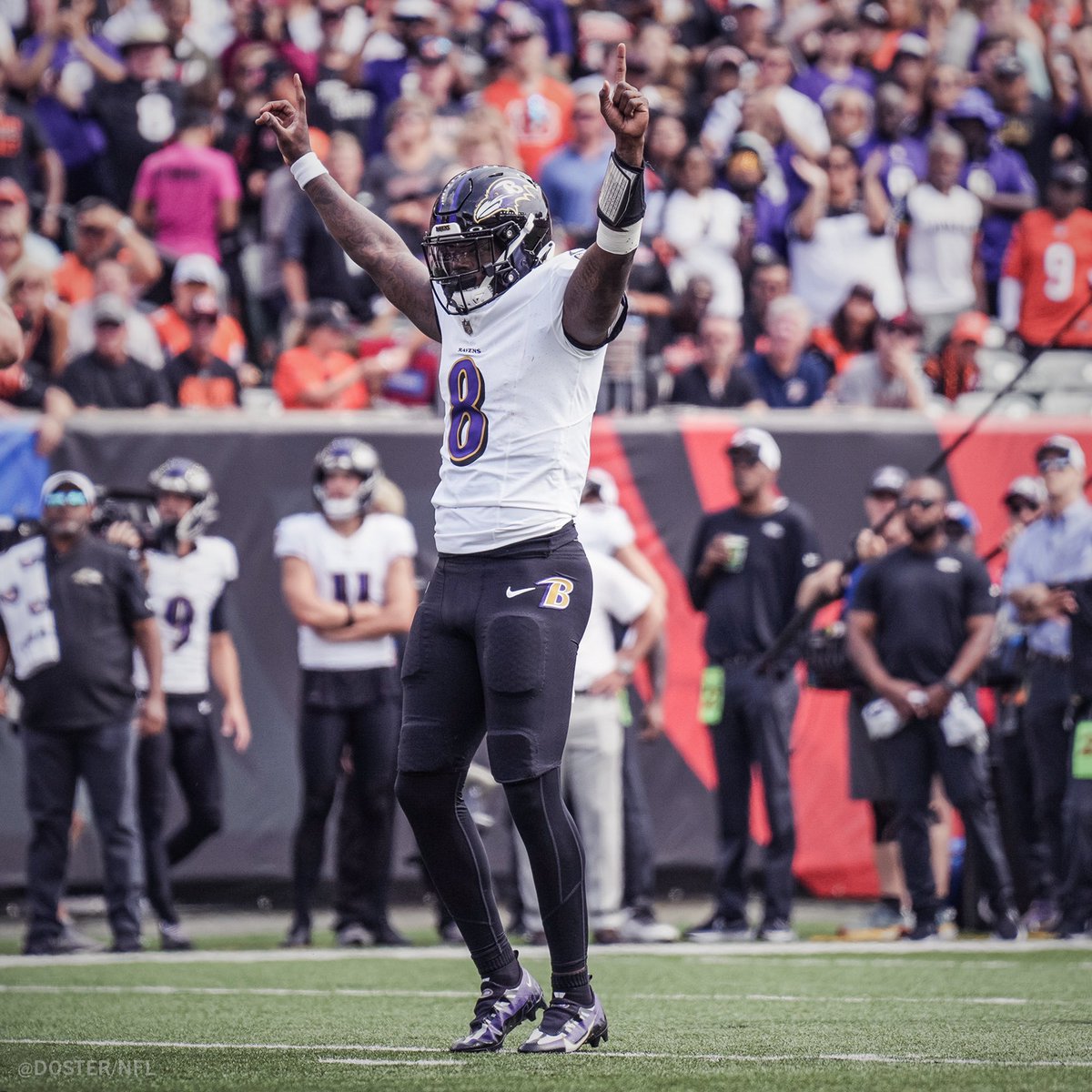 THE RAVENS BEAT THE BENGALS‼️

Ravens: 27
Bengals: 24 

The Ravens will head back home 2-0.