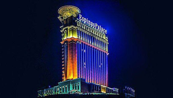ay_iranam's tweet photo. و ماهایی که تاوان خیانت های قشر مرفه و بی درد را پرداخت می‌کنیم

هتل اسپیناس قیمتاشو شبی ۴۱.۸ میلیون تومن کرده ک کسی نخره ولی بازم حرومی های مرفه رفتن خریدن به امید اینکه شاید رونالدو رو ببینن! https://t.co/Jh3uriGCxY