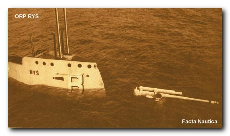 #HusariaHistorii 
18.09.1939
ORP Ryś – pierwszy polski okręt podwodny wpłynął do do szwedzkiego portu Stavsnäs, po czym został internowany i odholowany do Mariefred, gdzie pozostał do końca wojny. Powrócił do Polski w 1946 roku.
ס.pisz.pl/ORP_Ryś_(1931)