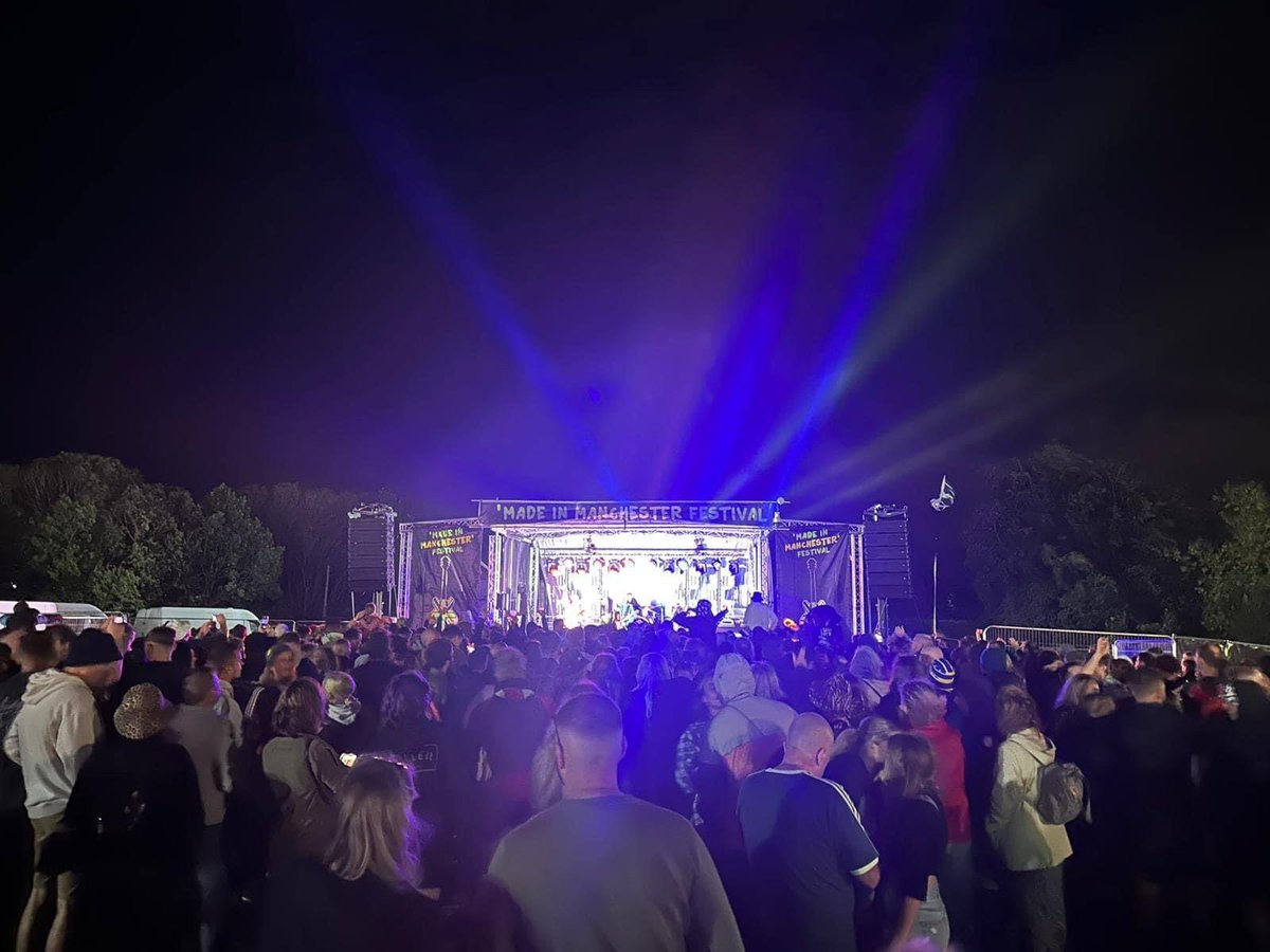 dave sweetmore (@davesweetmore) on Twitter photo Amazing weekend at <a href="/MadeInMCRFest/">Made In Manchester Festival</a> #Romiley! Thanks to everyone who was there! ๐ Amazing weekend at <a href="/MadeInMCRFest/">Made In Manchester Festival</a> #Romiley! Thanks to everyone who was there! ๐