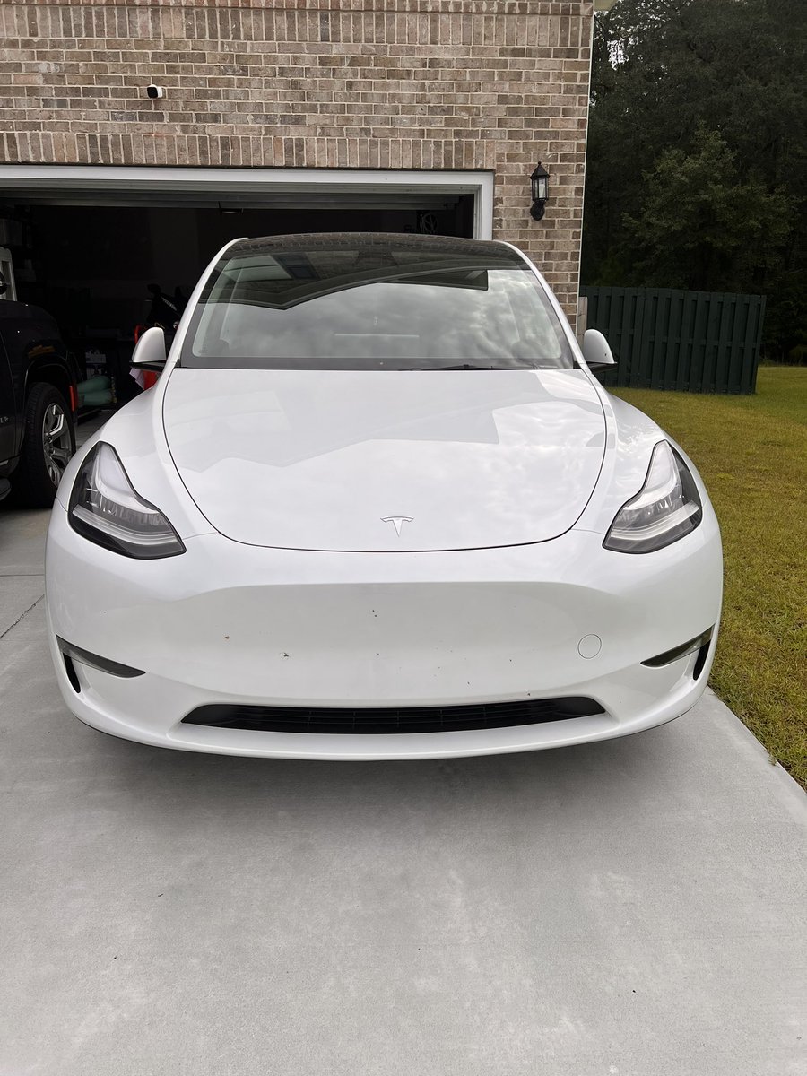 I washed this beautiful thing today…..and then it rained. (This is the dirty before pic)

#Tesla #sundaygoals