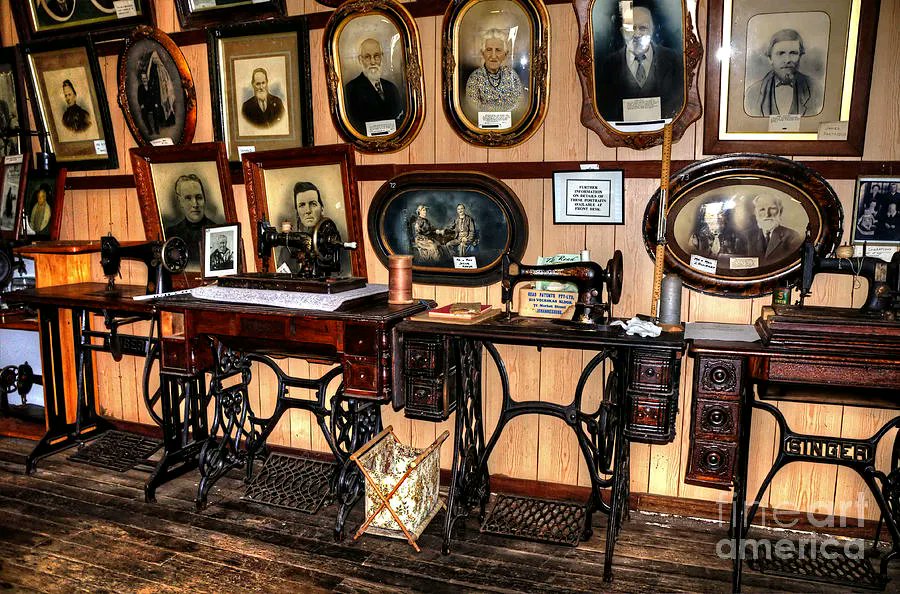 KayeMenner's tweet photo. #Treadle #Sewing #Machines Print by Kaye Menner #Photography Quality #prints lovely #products at:
https://t.co/TxvOG9QHH5
#Art #BuyIntoArt #AYearForArt #Artist https://t.co/l47t9lByw8