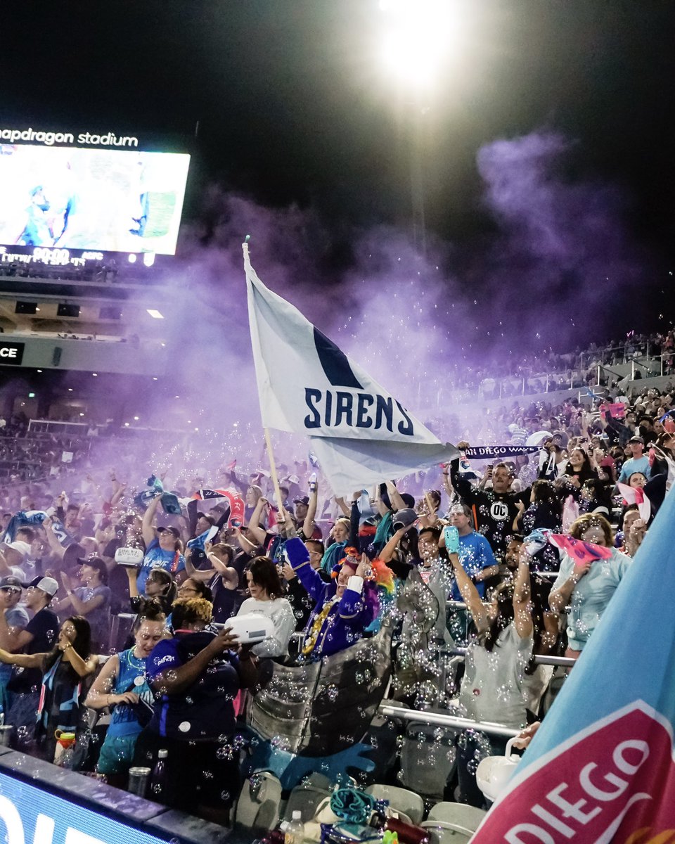 sandiegowavefc's tweet photo. one year ago today, we opened up @SnapdragonStdm to 32,000 San Diegan’s who made history with us 💙🌊 https://t.co/5Wf887jyBT