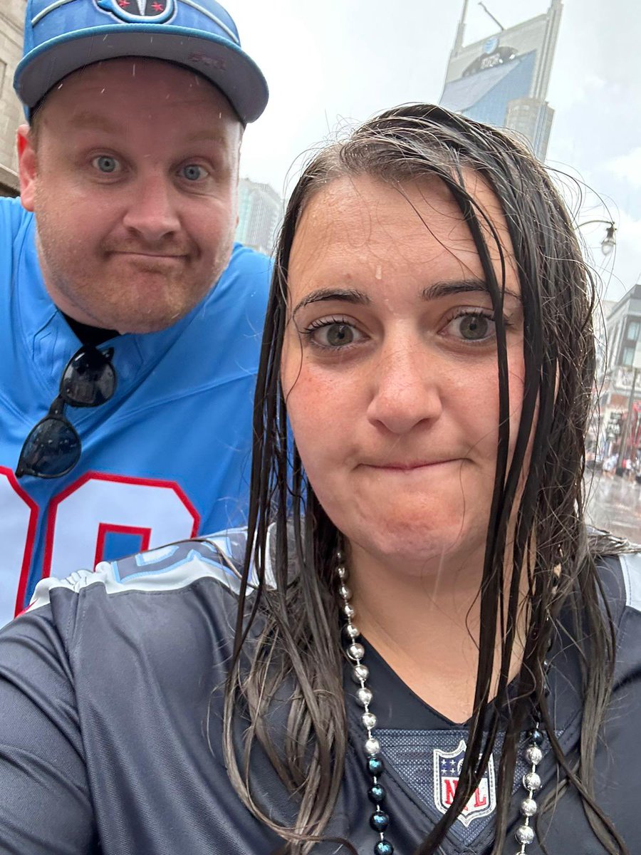 Greg_Kett's tweet image. Got 2 W’s. #Titans #WinandWet