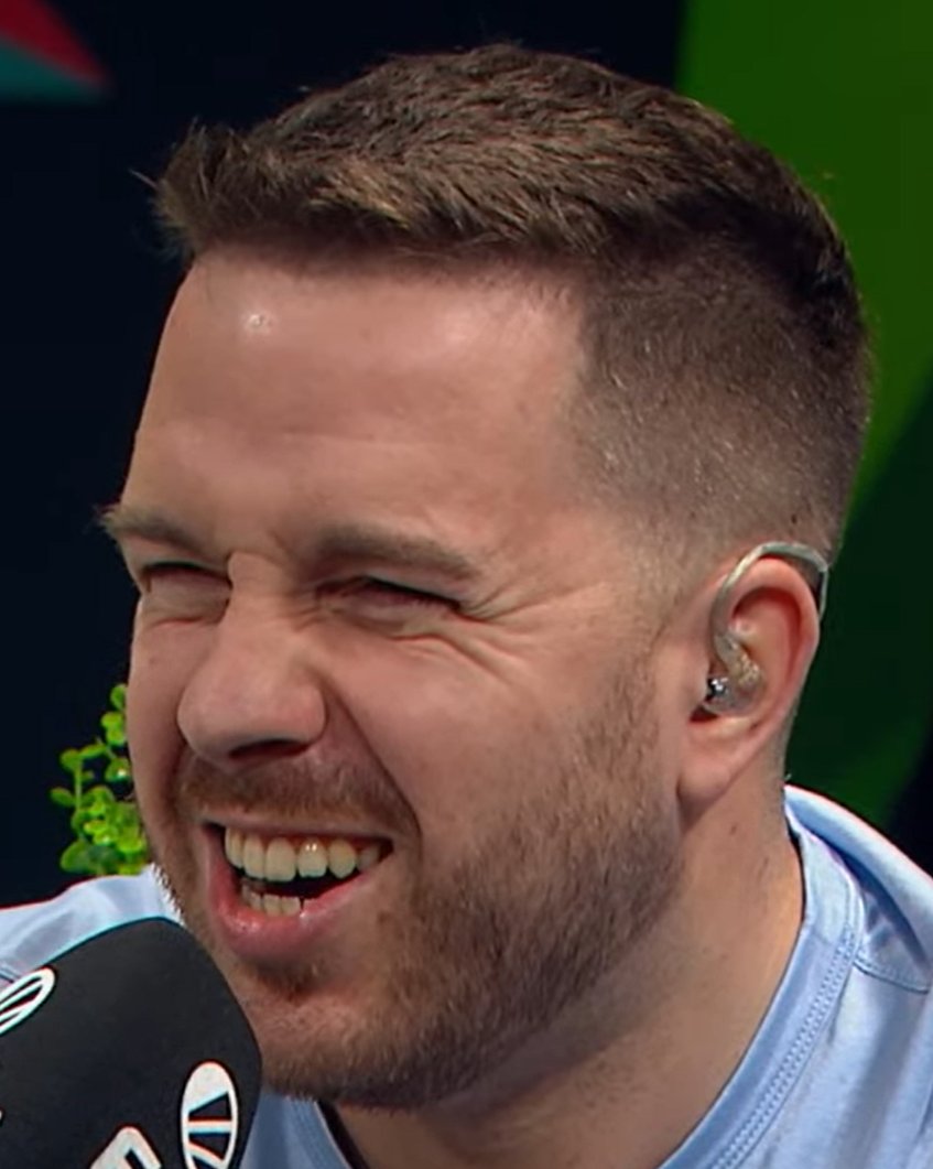 Duncan't talk right now, leave a message tweet media