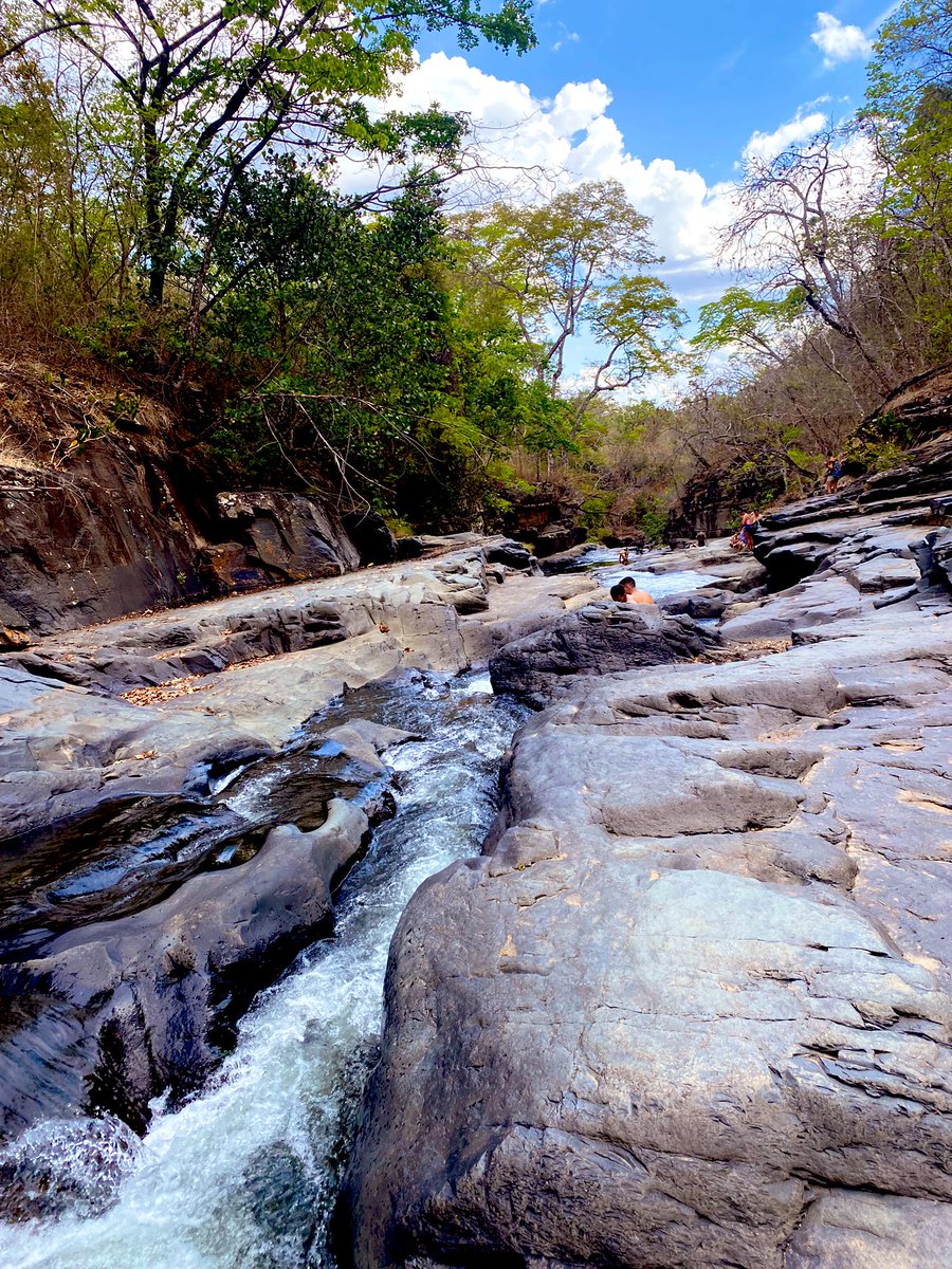marrentitoo's tweet photo. esse lugar é mágico gnttt😍 https://t.co/yKAJxeIlPq