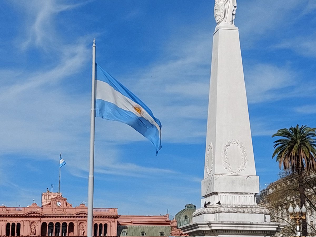 Pablorzapata's tweet photo. Hermosa #BuenosAires https://t.co/Kf4ki43DUo