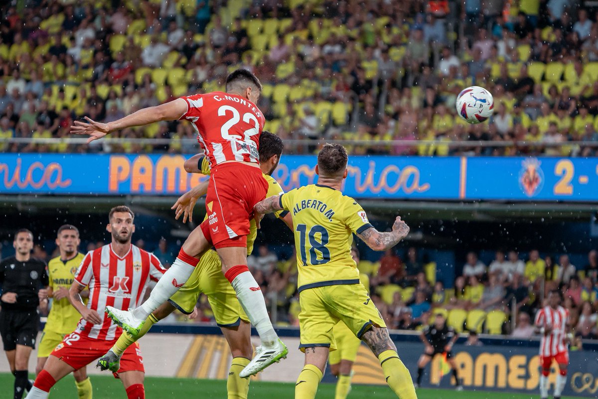 Orgulloso por haber disputado mis primeros minutos con el Almería, aunque decepcionado por el resultado porque el equipo lo hizo todo para ganar y regresamos sin puntos. A seguir trabajando!!!