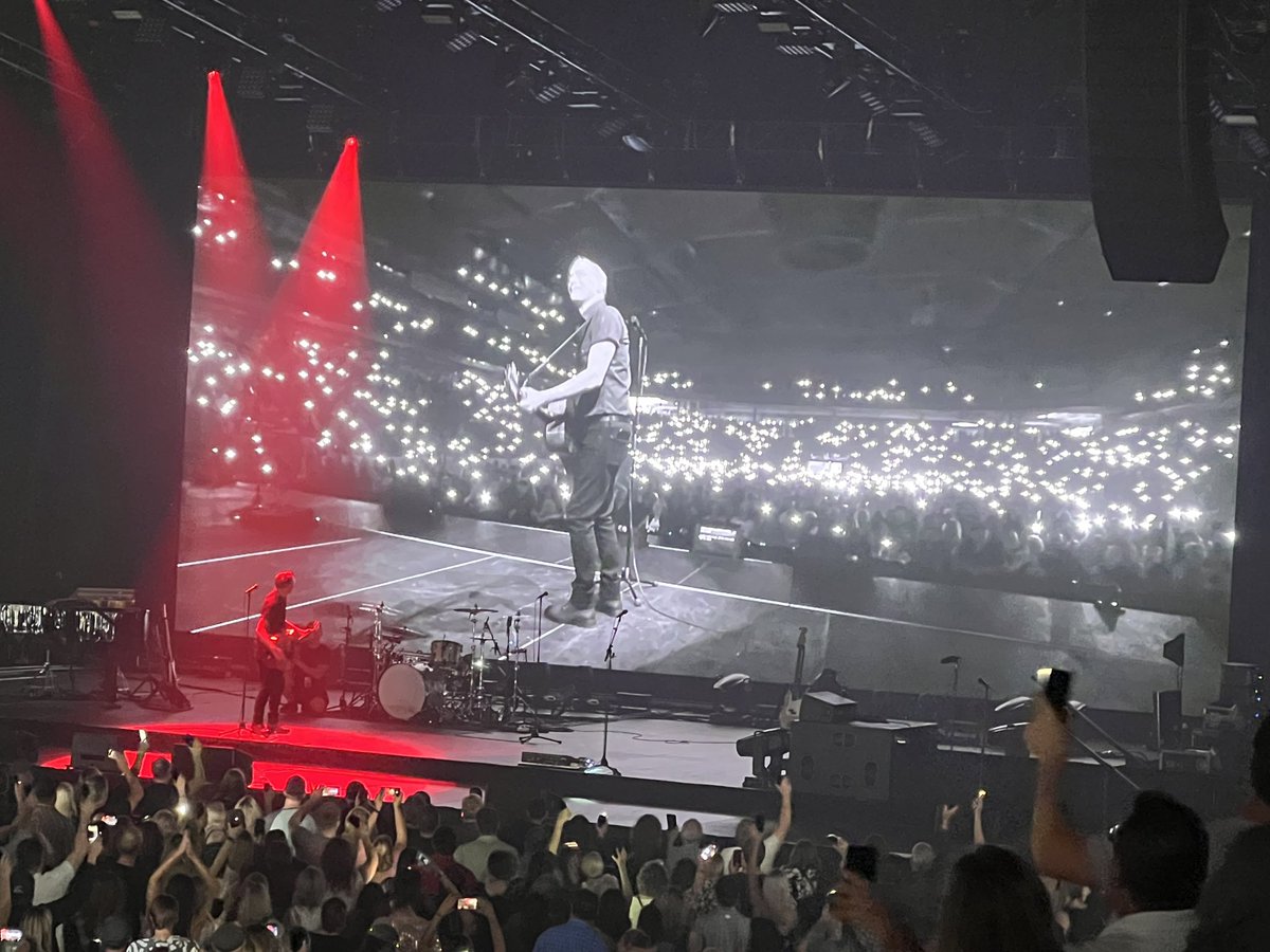 carriemae68's tweet photo. @KateCulliton This was me at the sold out indoor @bryanadams  concert on Tuesday night I. #Kamloops. No one even gave me a second look - stylin’ in my P100. Considering adding bedazzling for the @taylorswift13 concert movie in mid October. #MyNewNormal. #COVID19. #MasksSaveLives https://t.co/V0pbY6i0tH