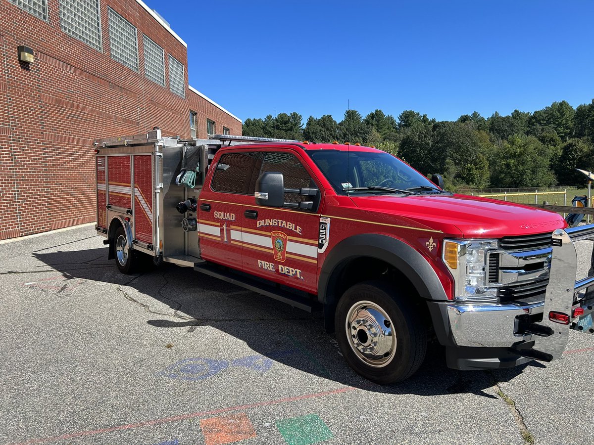 Dunstablefd's tweet image. Dunstable Ma Squad Co. 1 placed into service! This replaces our old Rescue truck.  Thank you to everyone involved in making this happen!