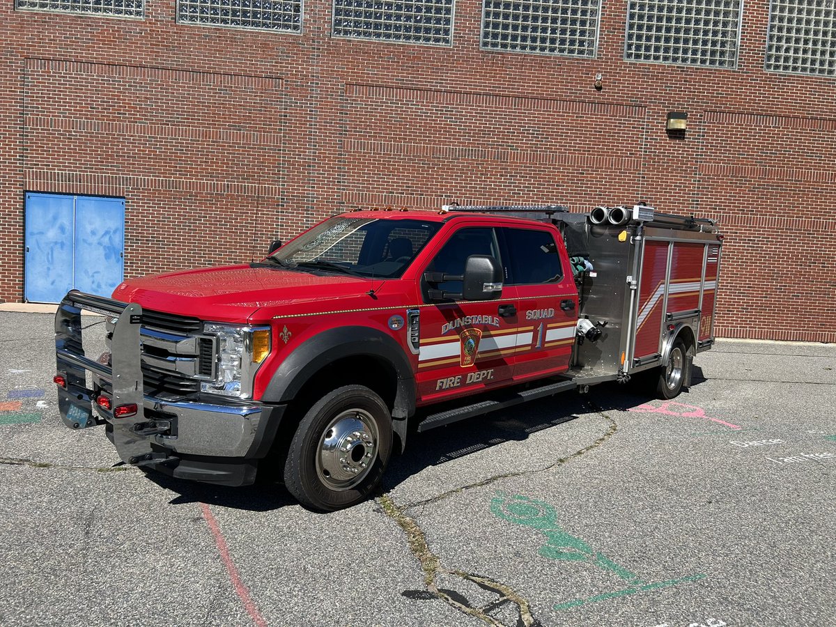 Dunstablefd's tweet image. Dunstable Ma Squad Co. 1 placed into service! This replaces our old Rescue truck.  Thank you to everyone involved in making this happen!
