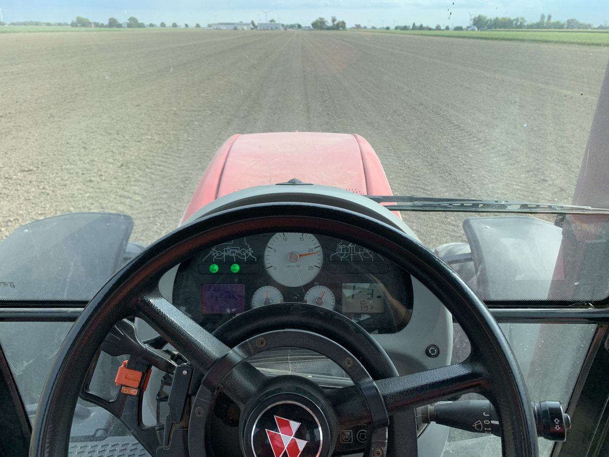 MoeChauvin's tweet photo. Working on #Corn2024 #SoilOptic soil sampled, #fertilized #limed and seeded #oatscovercrop Soon all worked into the soil and ready for next spring #plant24 #OntAg https://t.co/WDJwTIK876