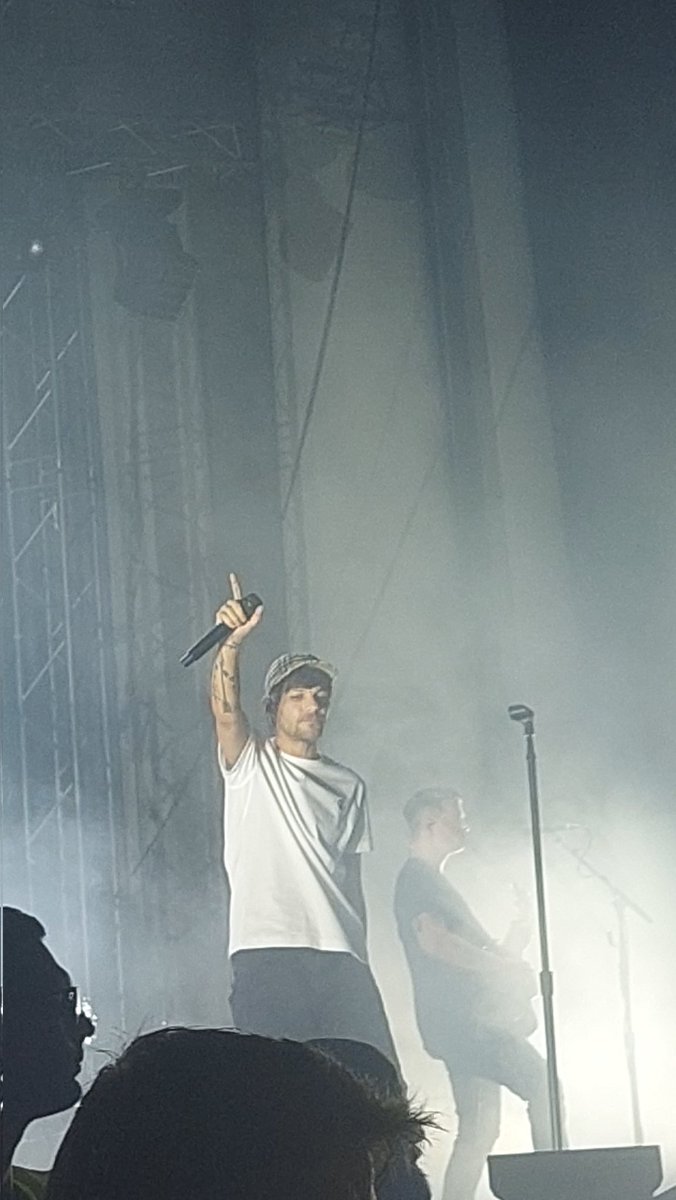 roxana🧚🏻‍♀️ tweet media