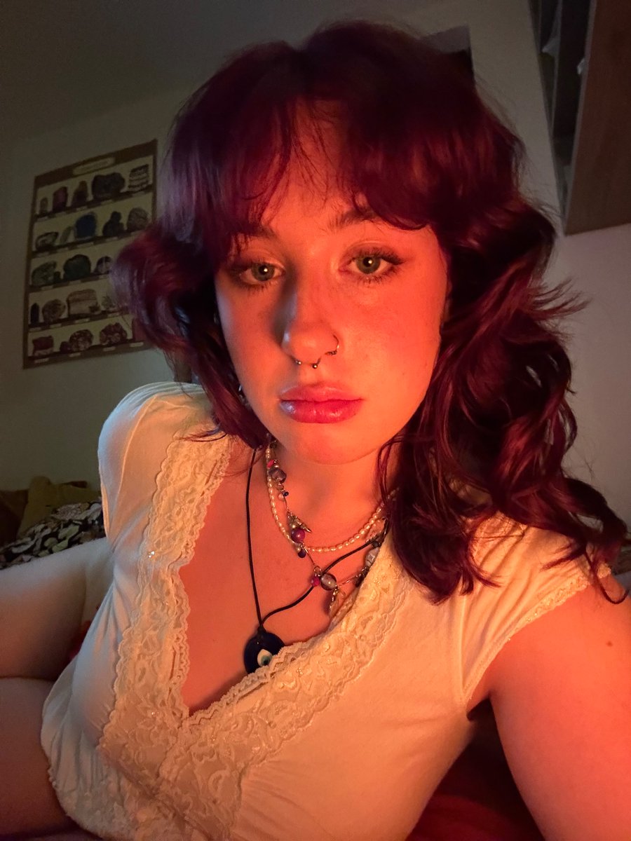 555char's tweet image. girl next door