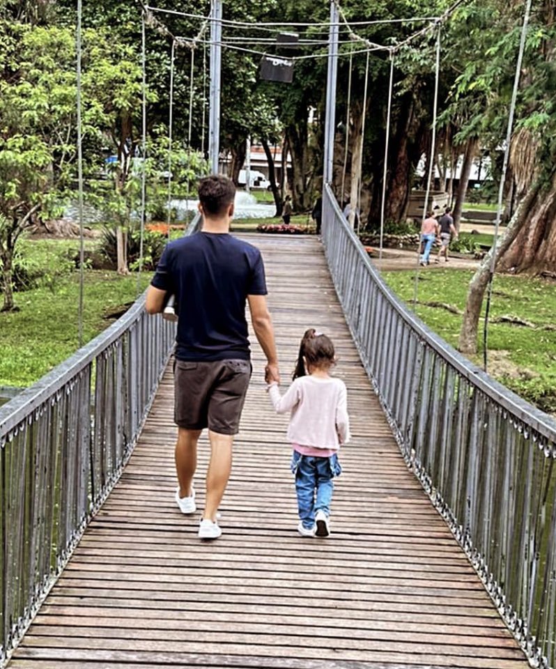 PEDIMOS JUSTICIA PARA ROLO NUÑEZ‼️‼️Un pibe soñador,un hno,amigo,hijo,padre de familia,futuro ingeniero,excelente ser humano,un don de gente que marcó la vida de muchos y lo seguirá haciendo,el día de ayer por una negligencia del COMPLEJO ARRAYANES nos costó la vida de Rolo