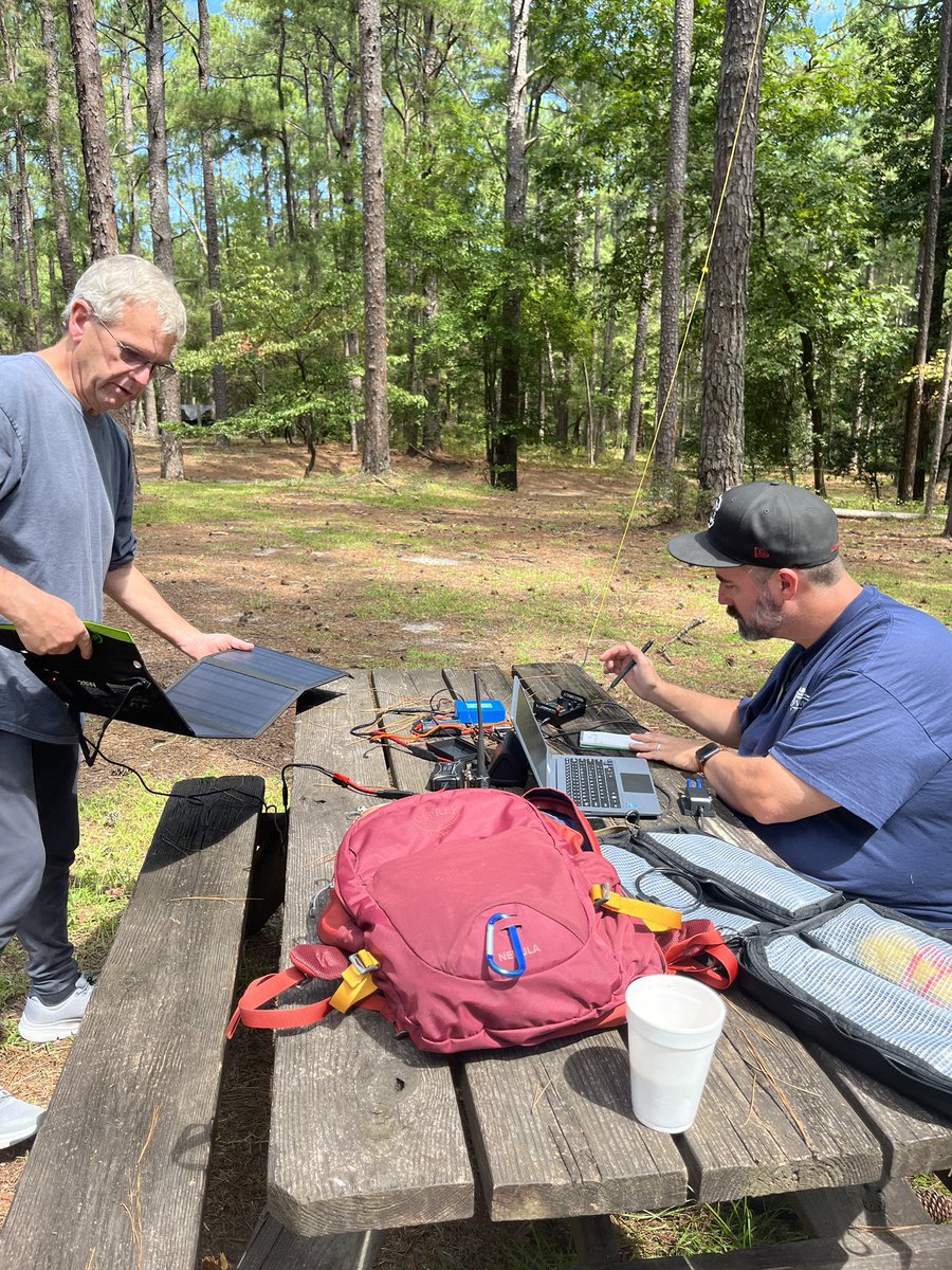 KF4W_Michael's tweet photo. My Activation of K-2913 @SC_State_Parks Sesquicentennial SP for SC @POTAspots Day. First run with the Ham Source 10a solar controller. #hamradio #AmateurRadio https://t.co/3h3Ye1RjWJ