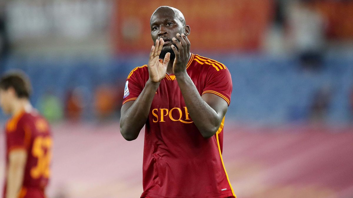 Cris4sR's tweet photo. "🌟 Il Colosso che la Roma Sognava! Lukaku: La Risposta ai Sogni Giallorossi! 💥⚽ #ASRoma #Lukaku #SerieA #RomaDream" https://t.co/amwDkNhbFh