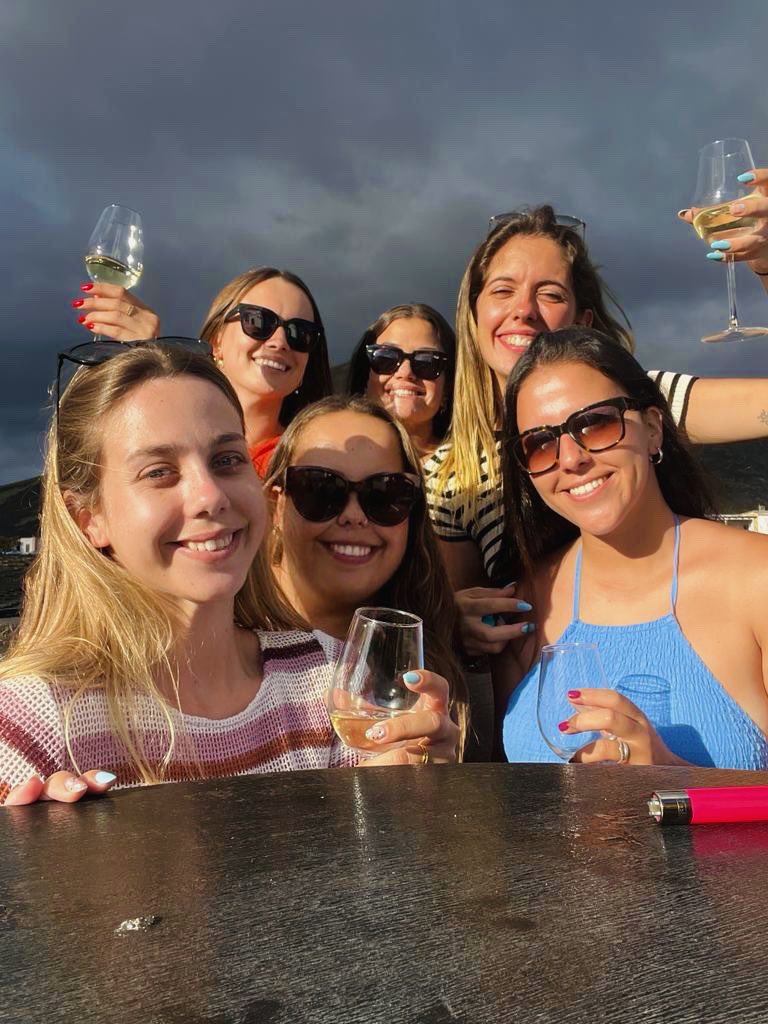 americaaa_rg's tweet photo. a estas cinco personitas las quiero conmigo toda la vida✨ https://t.co/V9Y7d7KFDm