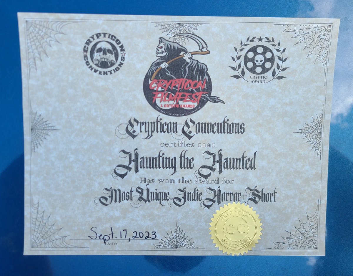 GreenSeaPro's tweet image. Well this is super cool.  Haunting the Haunted strikes again! 

I just hope it isn't considered unique because of the all female cast. ;-)

#haunting 
#crypticon 
#horrormovie