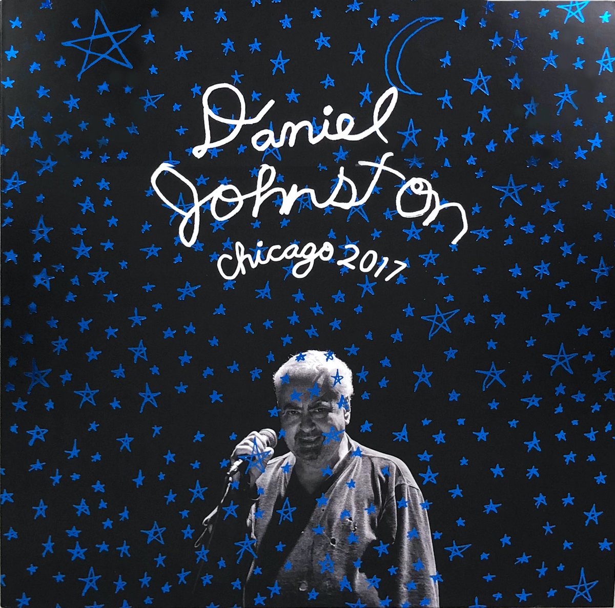 #MúsicaDesobediente Chicago 2017 @danieljohnston 2020 #Americana #Pop 🇺🇸
Recorded live in a couple of sessions led by @JeffTweedy with his son @spencertweedy, this is an emotional statement that transcends sounds through timeless melodies and touching performances 🖤