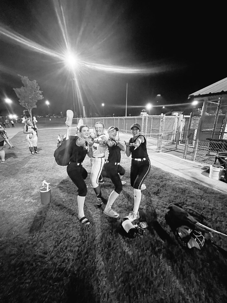 KarmynWilliams4's tweet photo. What a fun weekend with my girls at @UCASoftball feilds! Thank you the great experience. Finished with a .556 BA! and had good plays behind the plate. Can't wait for the rest of the szn
@Coach_Lem_UAM @UAMSoftball @EOSC_Softball @GHS_Sftbll @UARMSoftball @FullCountjj @OuachitaSB https://t.co/KnYGAWgtLY
