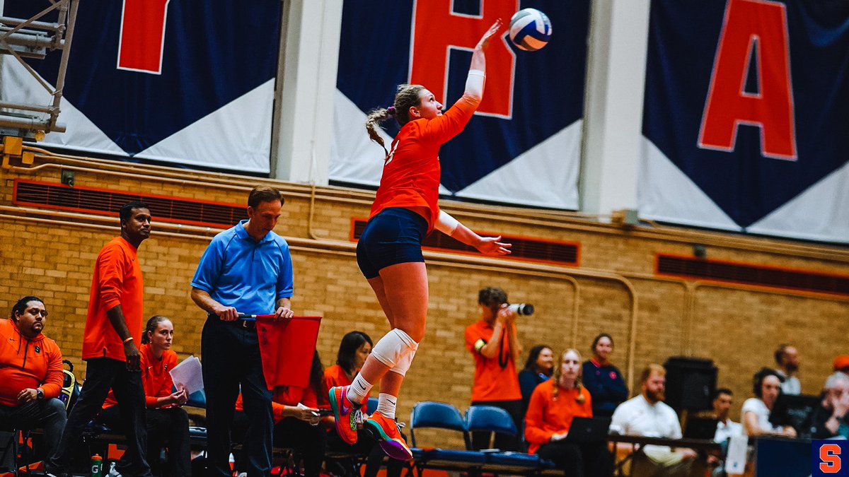 CuseVB's tweet image. 📸 Flicks from this past weekend! 🍊🏐

#UniqueUnitedUnlimited x #UnleashthecUUUse x #cusevb