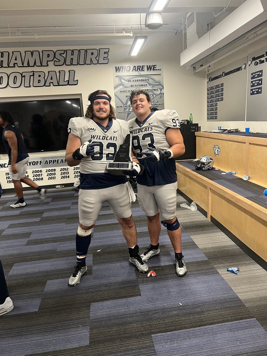 ✌🏻🍕<a href="/DartmouthFTBL/">Dartmouth Football</a>