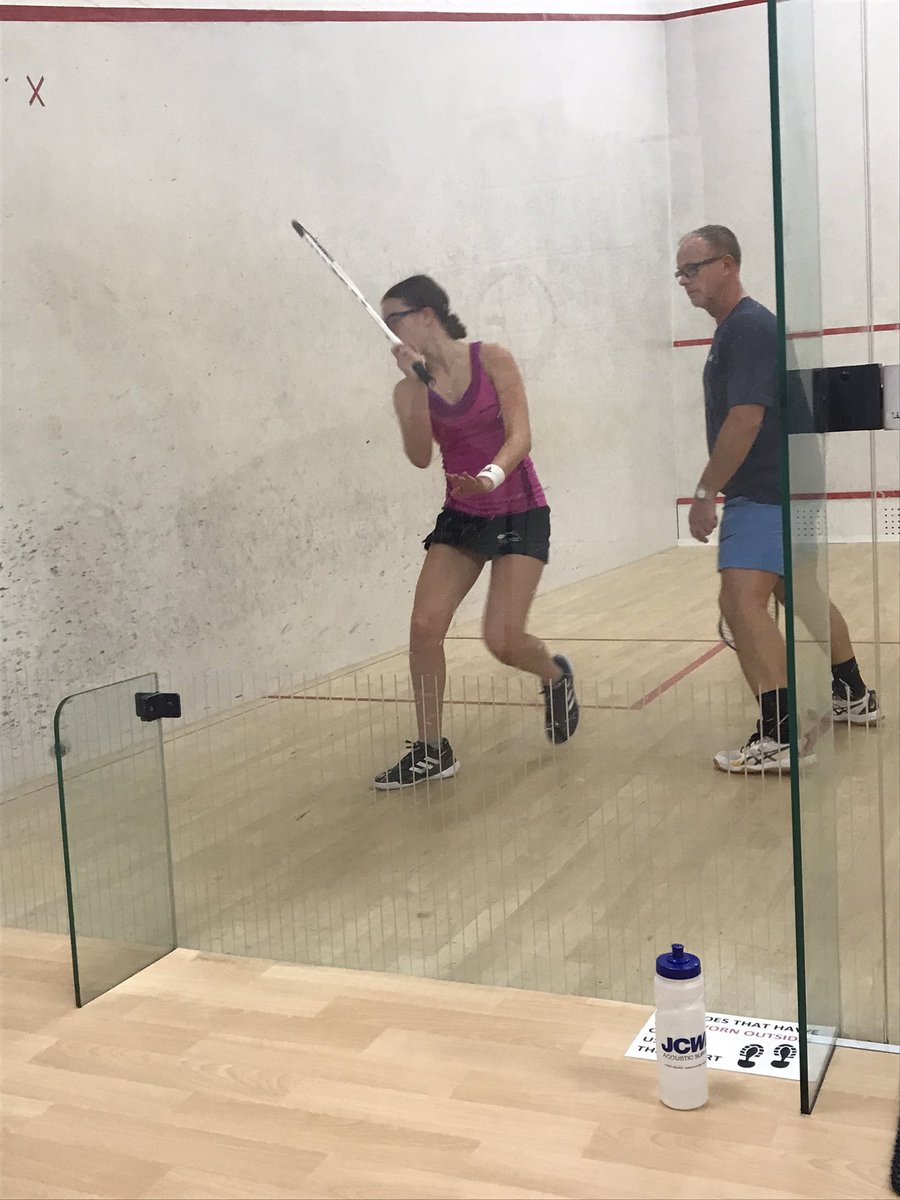 Ben Lauder tweet media